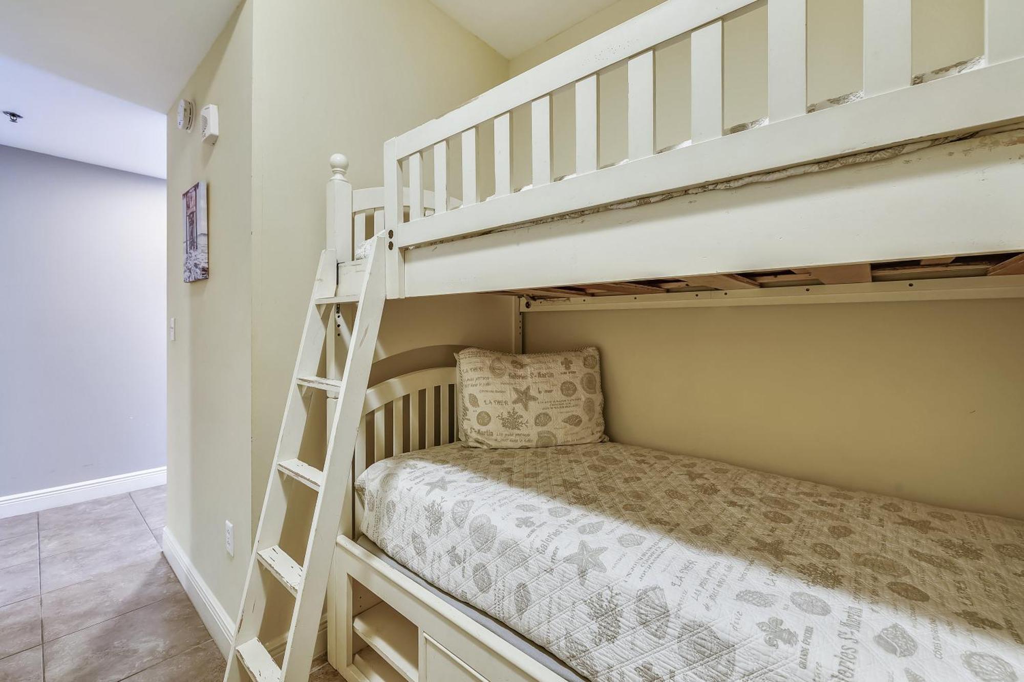 Sterling Breeze #1702 By Book That Condo Panama City Beach Δωμάτιο φωτογραφία